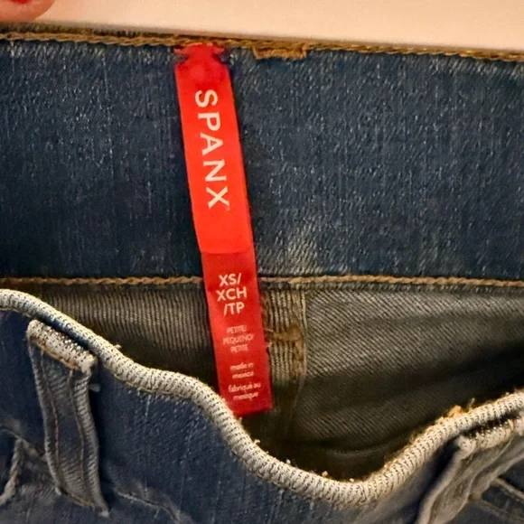 SPANX Wide Leg Jeans in Medium Blue Denim - Picture 2 of 4